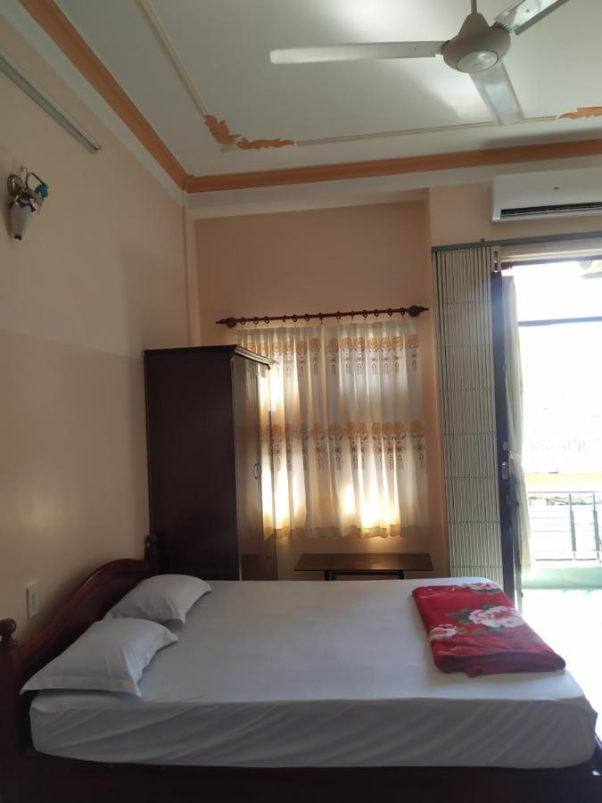 Nha Nghi Minh Quan Hotel Ha Tien Exterior foto